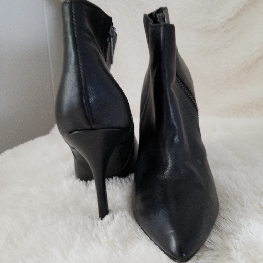 Steve Madden ankle boots stiletto heels